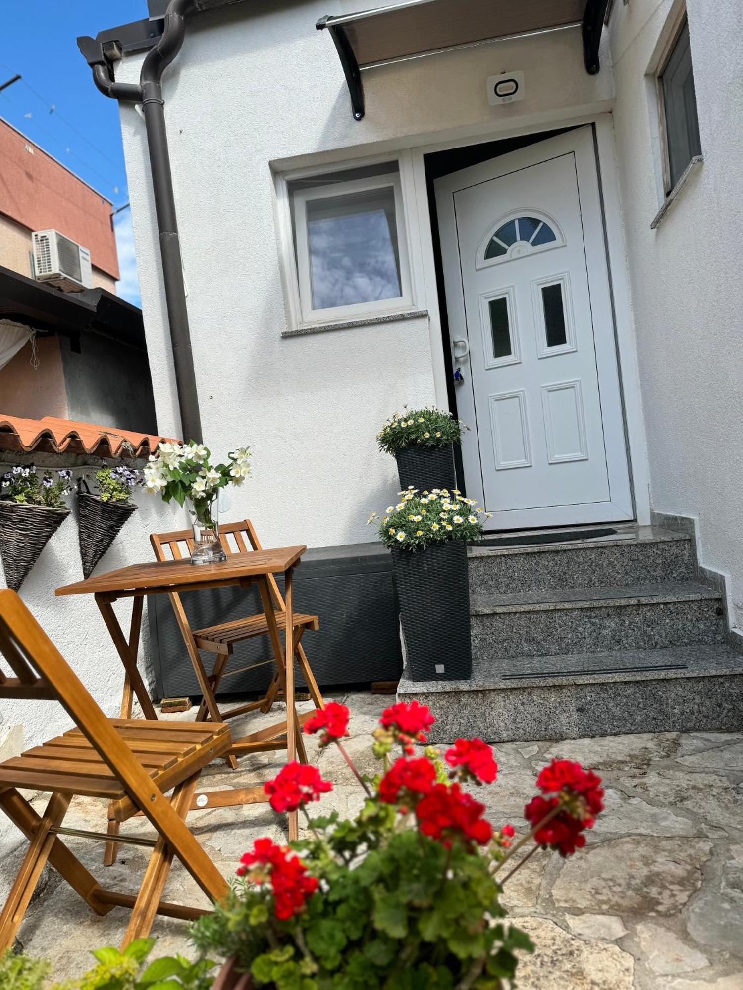Castelli Apartment Умаг Экстерьер фото